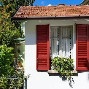 https://little-garden-house.it-lombardy.com